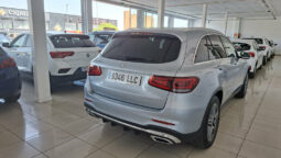 
										MERCEDES GLC 200D 4MATIC 163CV AMG completo									