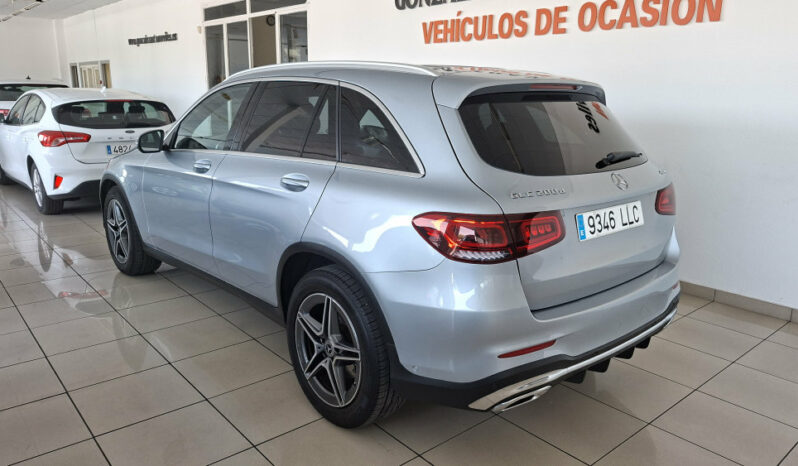 
								MERCEDES GLC 200D 4MATIC 163CV AMG completo									