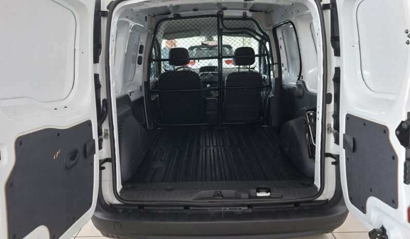 
								NISSAN NV 250 1.5DCI 95CV FURGON completo									