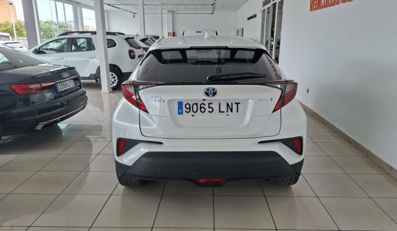 
								TOYOTA CHR 1.8 125 CV ADVANCE HYBRID completo									