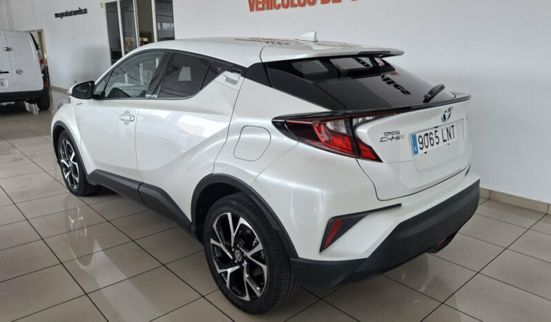 
								TOYOTA CHR 1.8 125 CV ADVANCE HYBRID completo									
