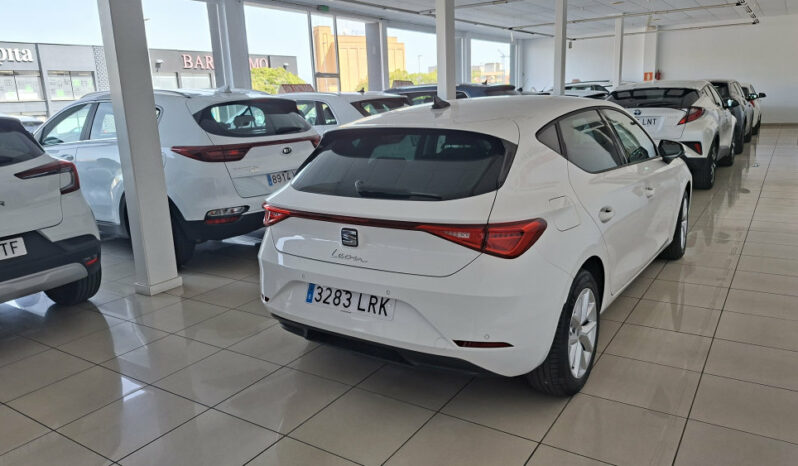 
								SEAT LEÓN 2.0 TDI 115CV STYLE GO completo									