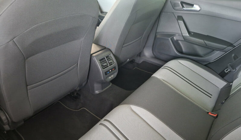 
								SEAT LEÓN 2.0 TDI 115CV STYLE GO completo									