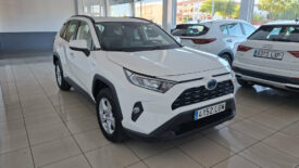 TOYOTA RAV 4 2.5L 220H BUSINESS