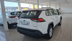 
										TOYOTA RAV 4 2.5L 220H BUSINESS completo									