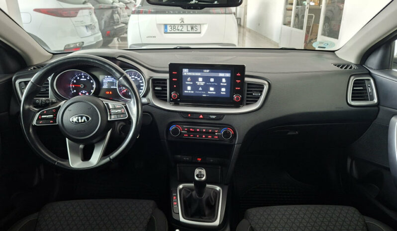 KIA CEED  1.0 T-GDI 100 CV DRIVE completo
