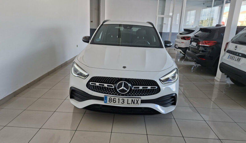 MERCEDES GLA 200D 150CV  AMG LINE completo