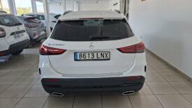 MERCEDES GLA 200D 150CV  AMG LINE