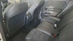 MERCEDES GLA 200D 150CV  AMG LINE completo